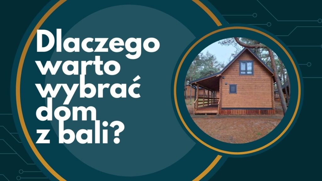 Drewniany dom z bali na tle lasu.